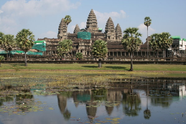 Surely one of the wonders of the world Angkor Wat