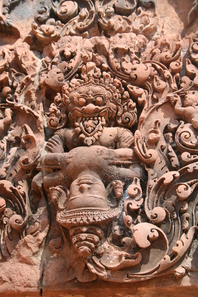 Carvings at Pink Lady temple