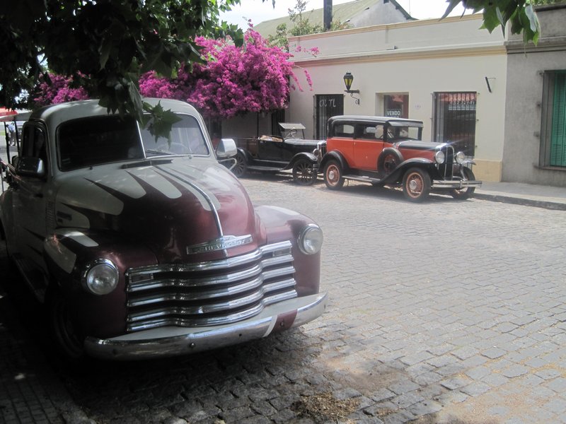 Old cars on streets in Colonia