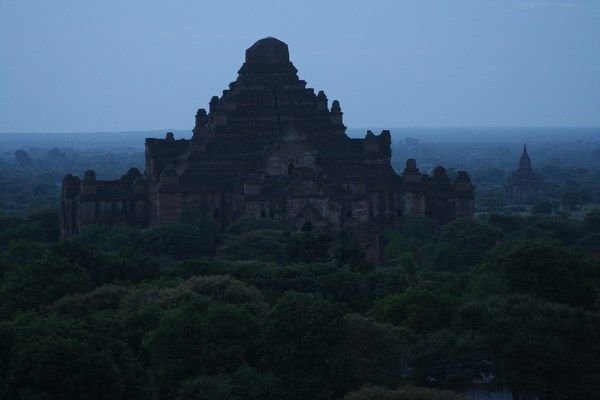 Bagan te vroeg 's morgens