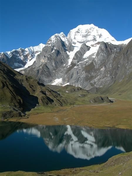 Cordillera Huayhuash: Siula Grande (6634m)
