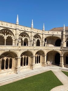 Courtyard in the Jeronimos Monastery