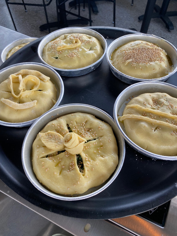 Individual spinach pies