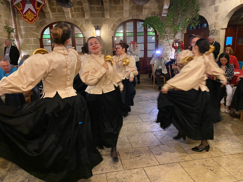 Maltese Dancing