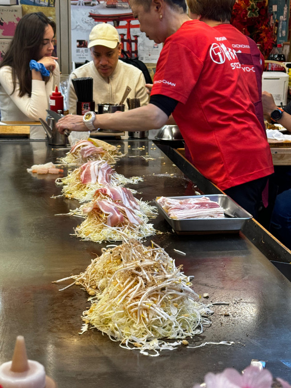 Making Okonomiyaki