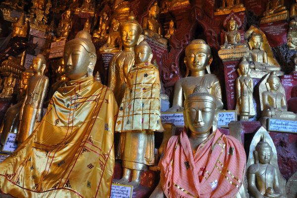 A few more Buddhas