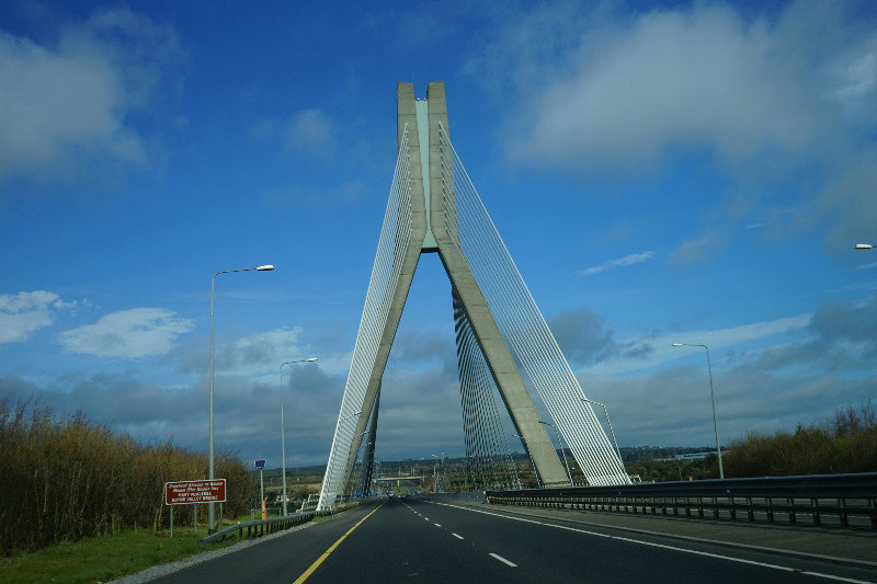 Drive into Belfast