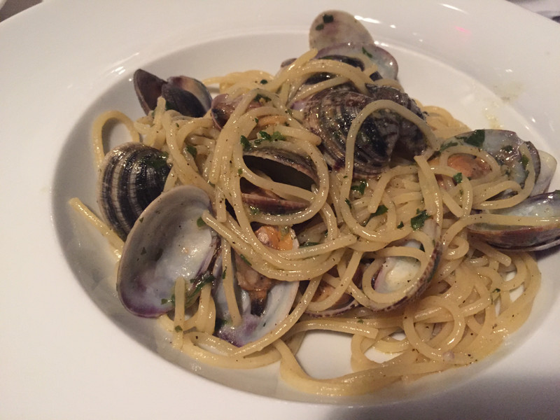 Pasta with clams and mussels
