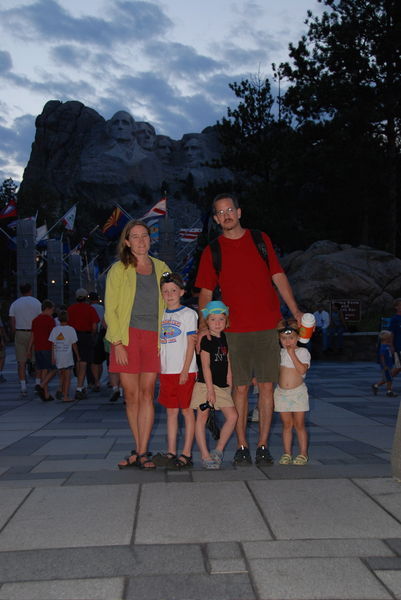 Mount Rushmore cheesy photo #1
