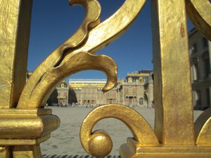 Gate to Chateau de Versailles
