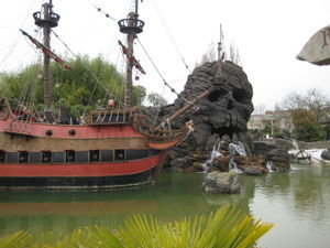Pirate ship and skull rock