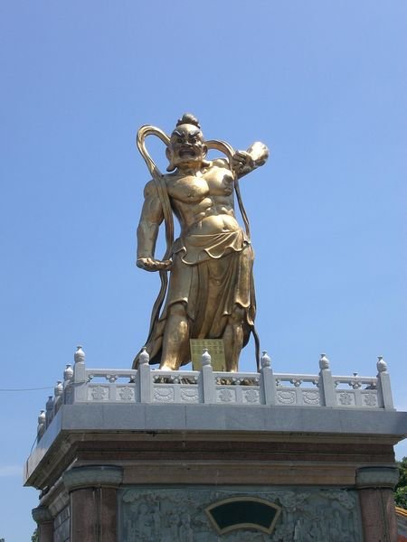 Giant statue
