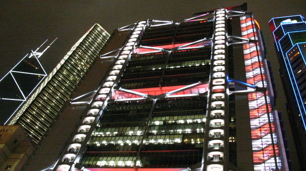 HSBC in Central and the IFC....some impressive lights at night.