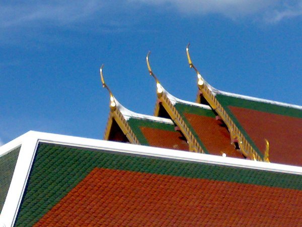 An example of Thai symmetry