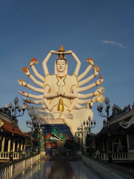Goddess Statue at Wat Plai Leam