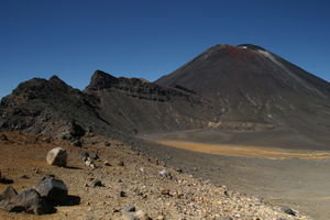 Mt.Ngauruhoe & the south crater.