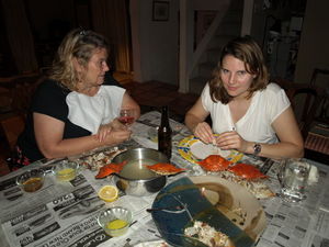 Cynthis & EE with the crab dinner