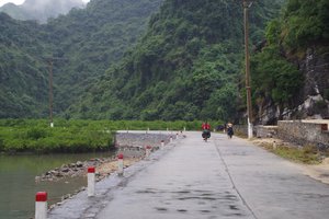 Cycling in Cat Ba island