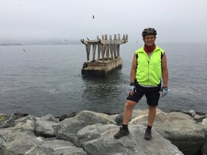 Cycling outbound from Valparaiso
