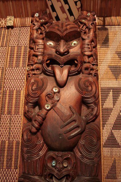 Maori carving in the Waitangi Treaty House