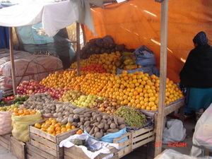 Genoeg fruit en groenten te koop in Bolivia.
