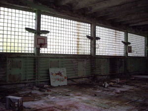 Rotten Gymnasium