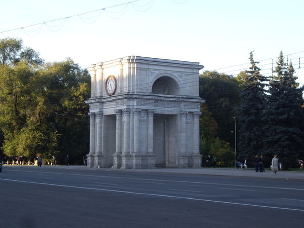 Chişinău Triuphal arch 