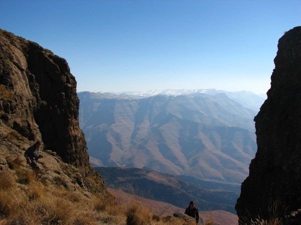 Climbing up the Drakensburg
