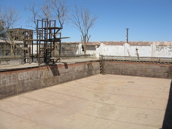 The swimming pool made from a ships hull, Humberstone