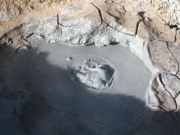Day 2: Mud pools at the Sol de Mañana geysers