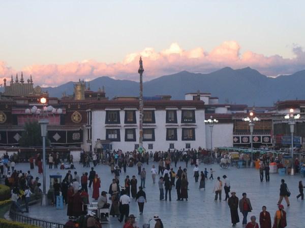 Sunset at the Jokhang Temple