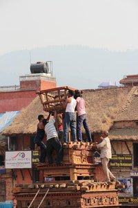 building the chariot, Bhaktapur