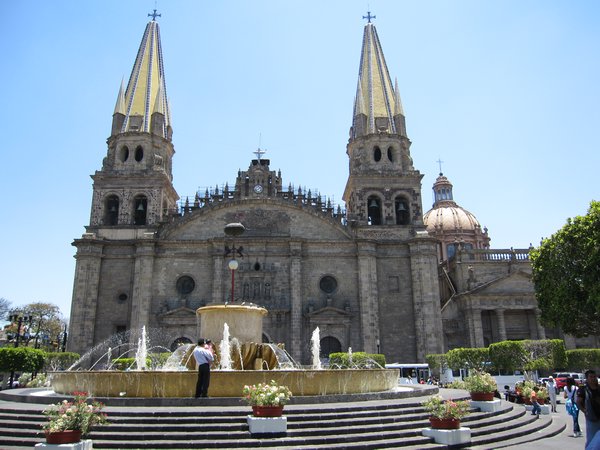 THIS Would Be "THE" famous Catedral