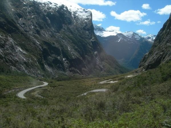 The road to Milford Sound