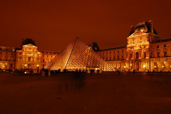 Louvre 2