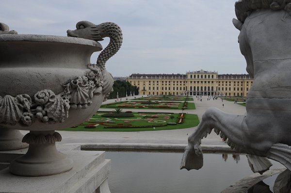 Schonbrunn from the fountain