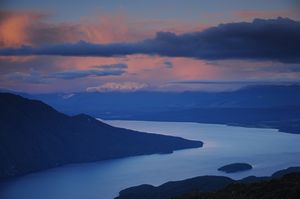 Lake Te Anau sunset