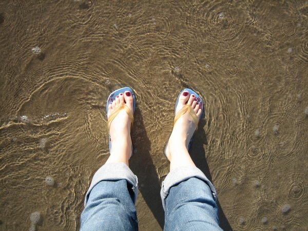My pretty toes in the ocean :)
