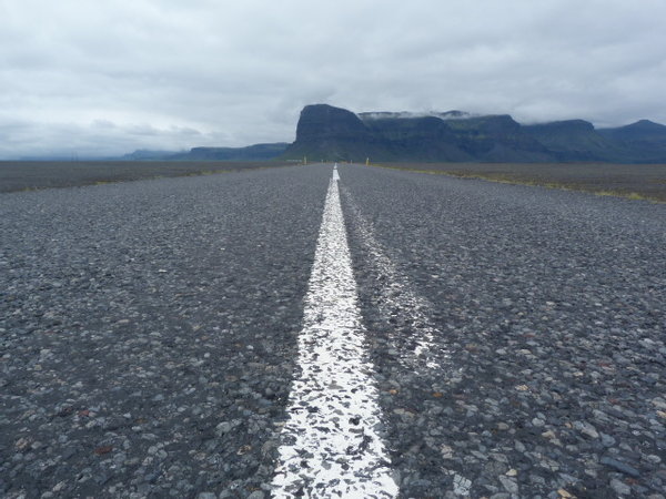 Paisaje de carretera Islandes