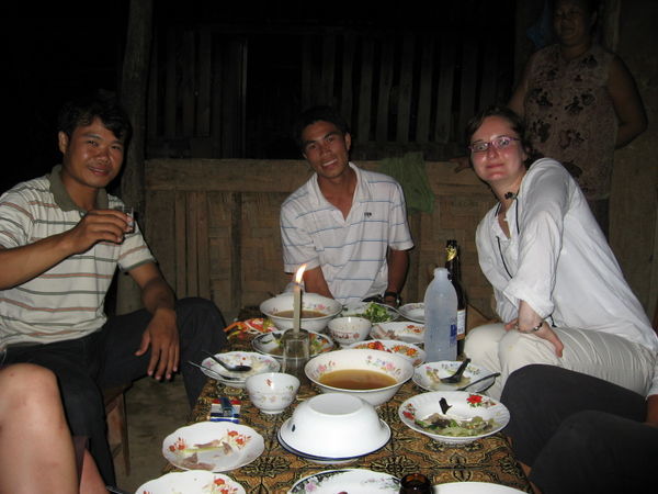 Diner among the Hmongs