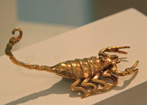 Gold Scorpian
