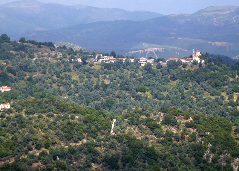 The little village of Karanos