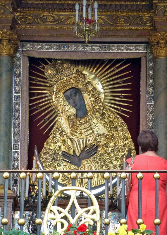 Icon within the Gates of Dawn