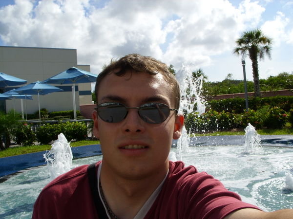 Me in front of the fountain