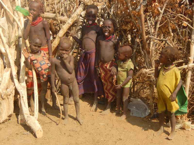 Group of young Dassanech kids