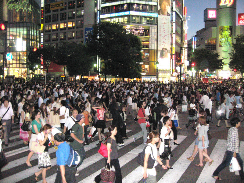 'That crossing' at Shibuya - busiest crossing in the world