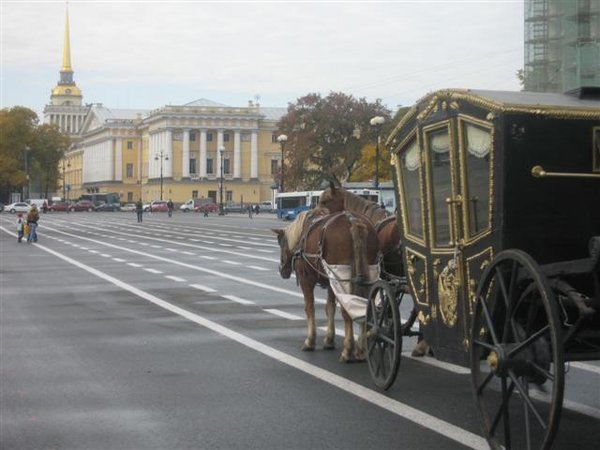 Palace Square, with the Admiralty in the background