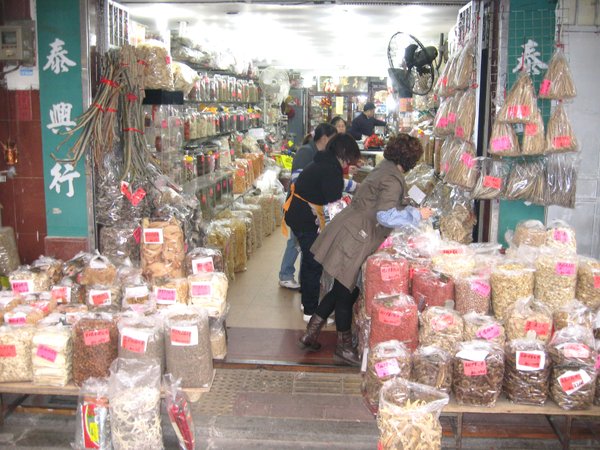 Plenty of grains at the Qingping market