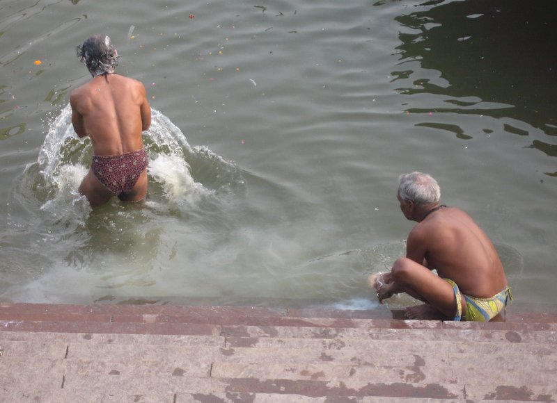 Bath time on the ghats
