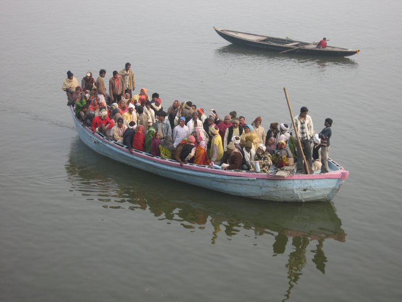 A family en route to a cremation